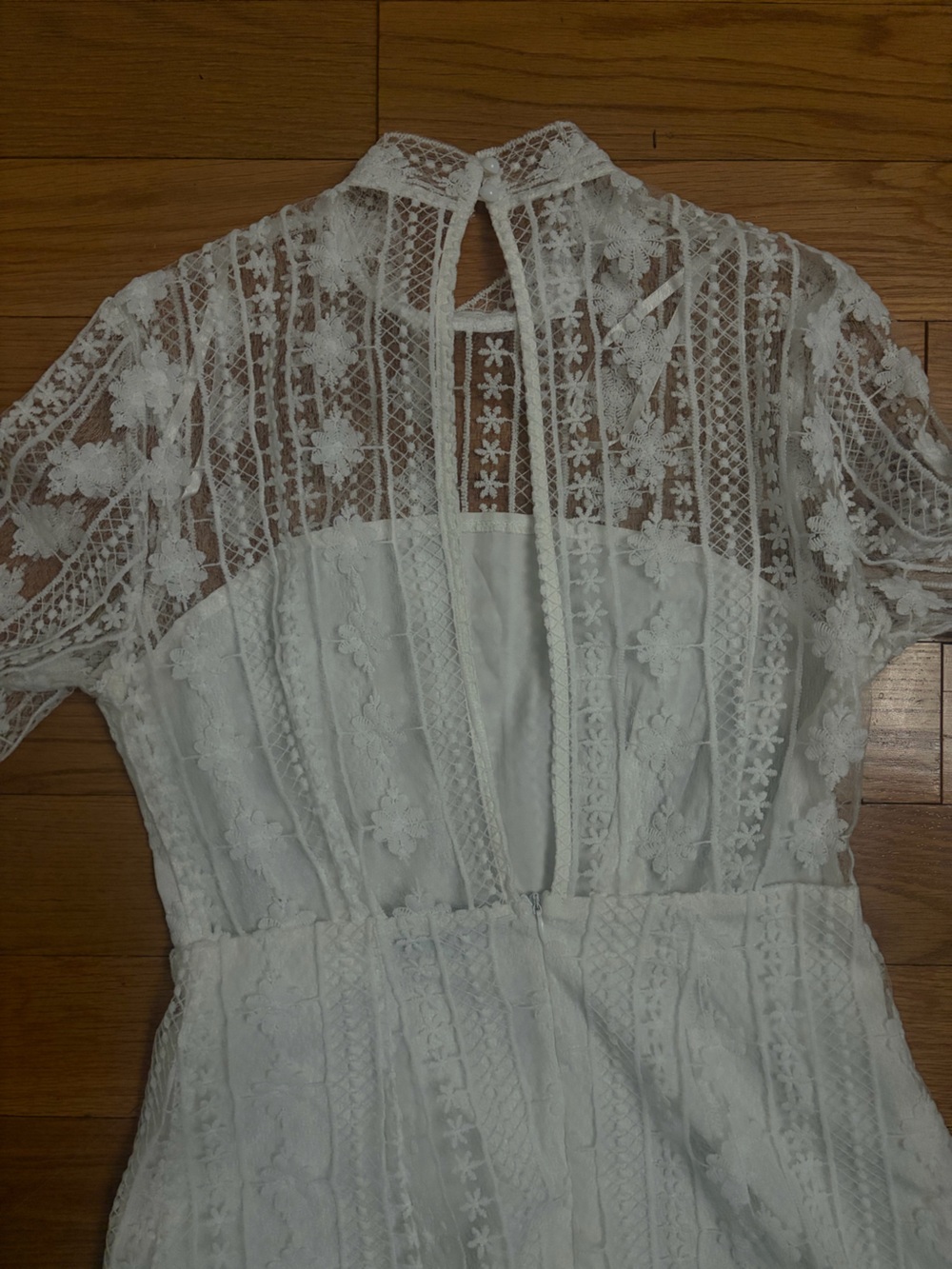 Showpo ‘Another Girl Dress’ White Lace Long-Sleeve Dress 52327DSP ✨SOLD OUT✨ - Picture 10 of 13